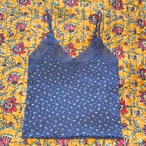 american eagle floral with lace trim cami crop top v neck